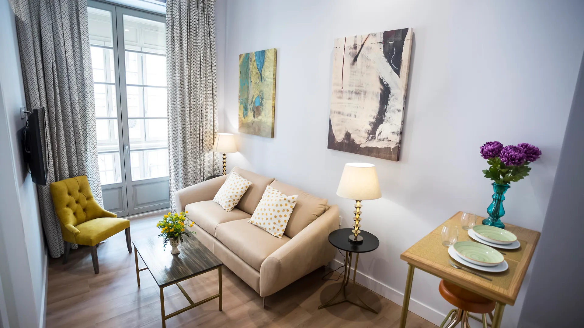 Casa De La Merced Suites Malaga
